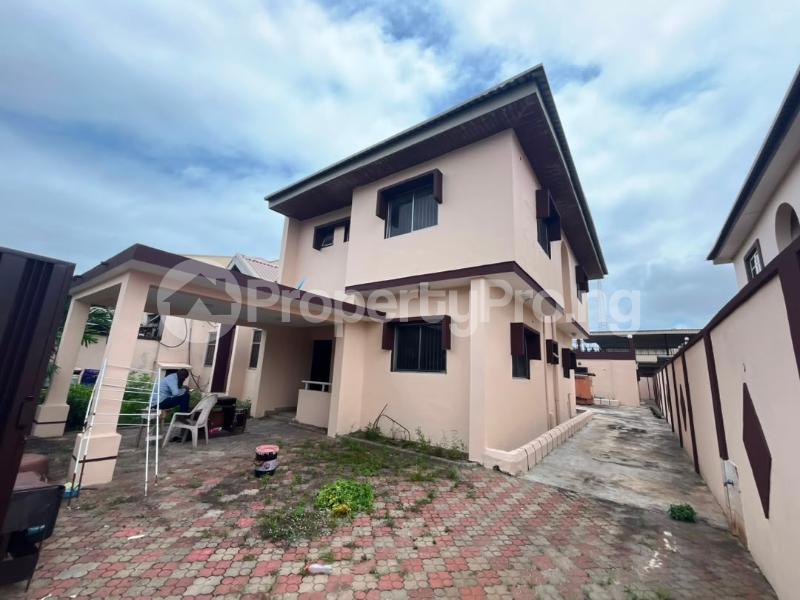 7 bedroom House for rent Lekki Lagos,road. Osapa london Lekki Lagos