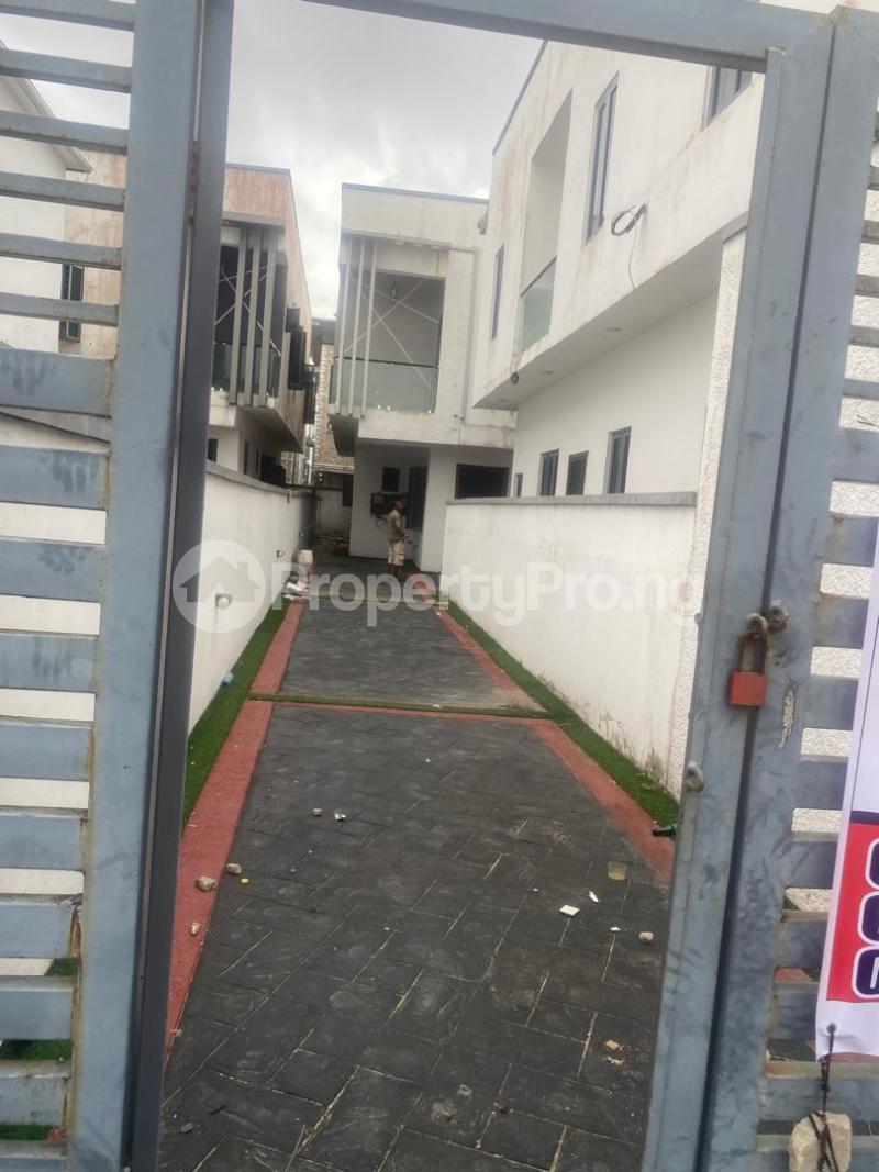 4 bedroom House for sale Ologolo Lekki Lekki Phase 2 Lekki Lagos