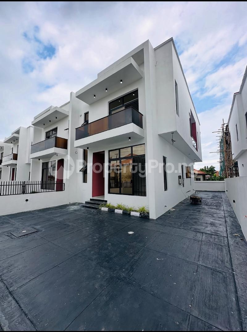 4 bedroom House for sale Ajah Lagos