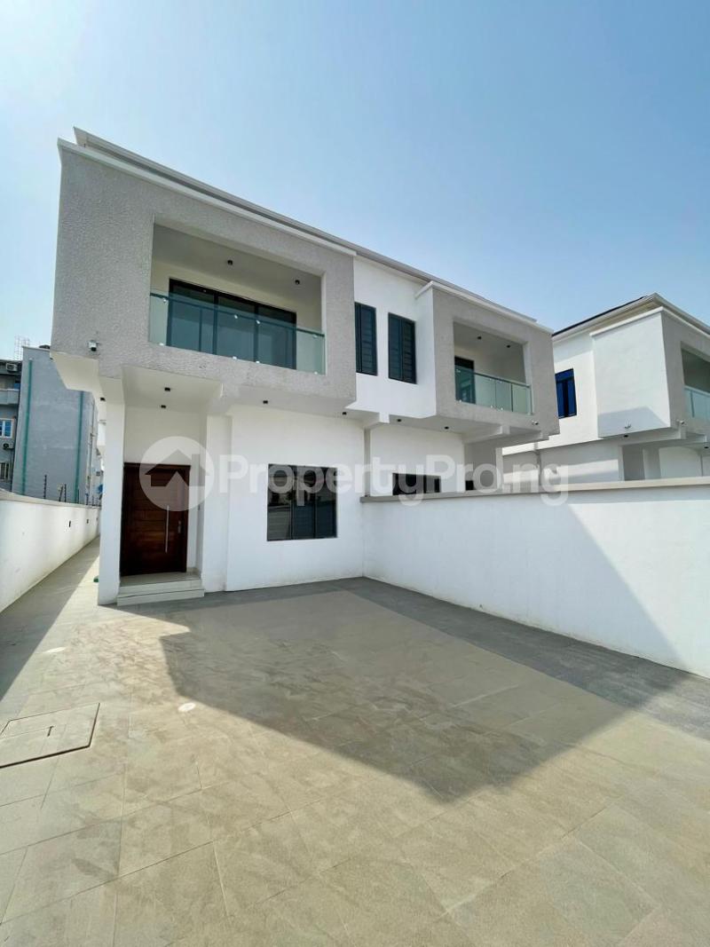 5 bedroom House for sale Ologolo Lekki Lagos