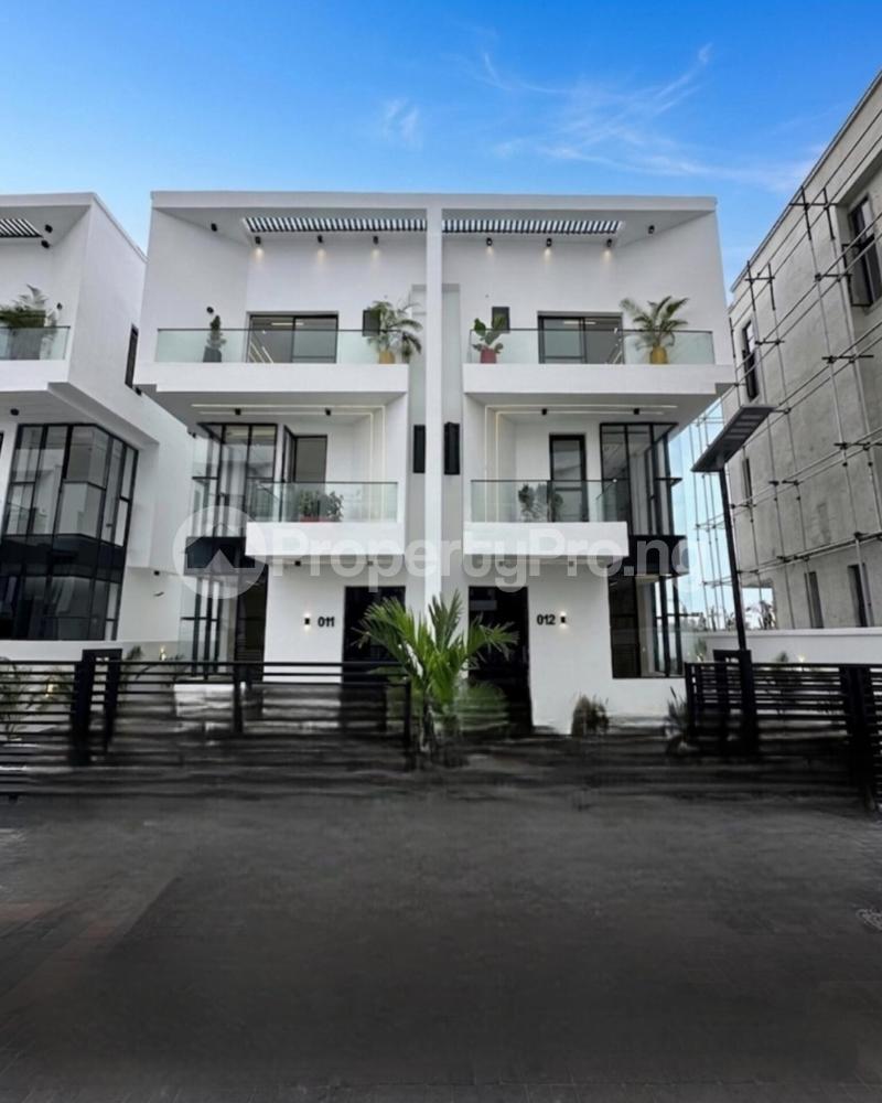 4 bedroom House for sale Orchid Lekki Lagos