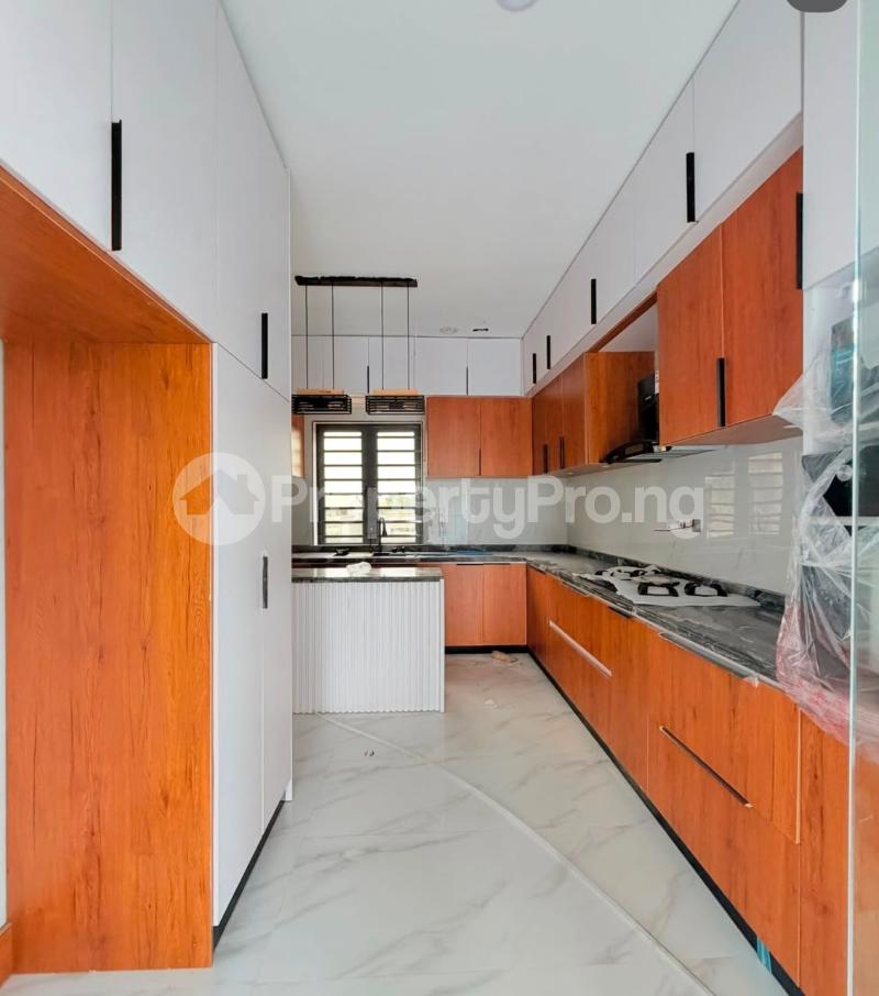 4 bedroom House for sale Omole phase 1 Ojodu Lagos