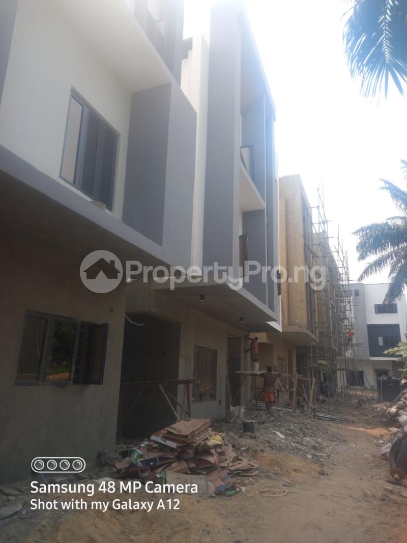 4 bedroom House for sale Owukori Crescent, Alaka Estate, Surulere Lagos
