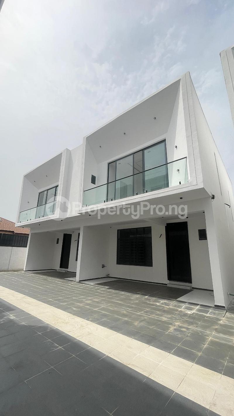 4 bedroom House for sale Ikota Lekki Lagos