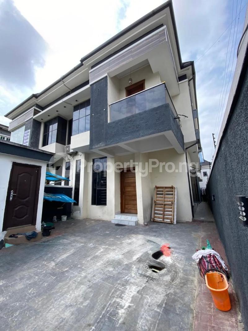 4 bedroom Commercial Property for rent chevron Lekki Lagos