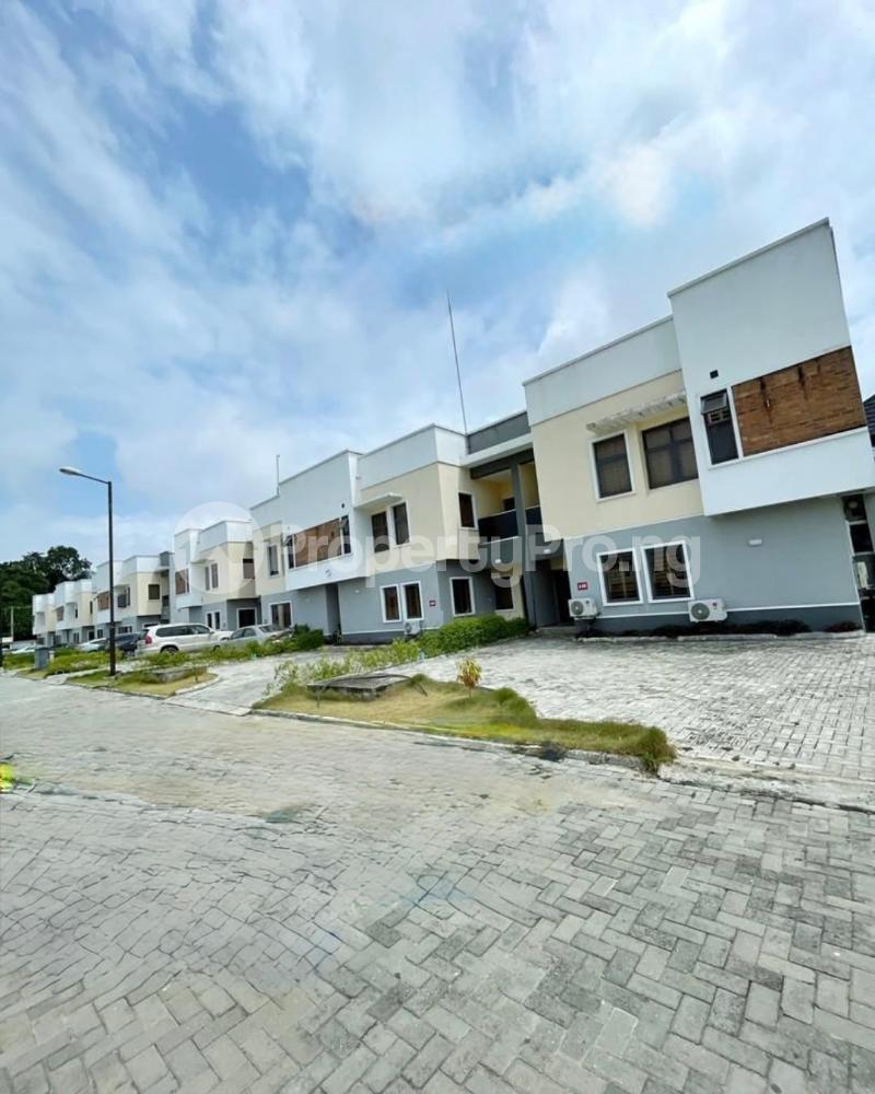 4 bedroom House for rent Lekki Conservation chevron Lekki Lagos