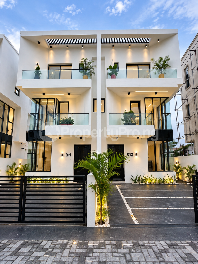 4 bedroom House for sale Ikota Lekki Lagos