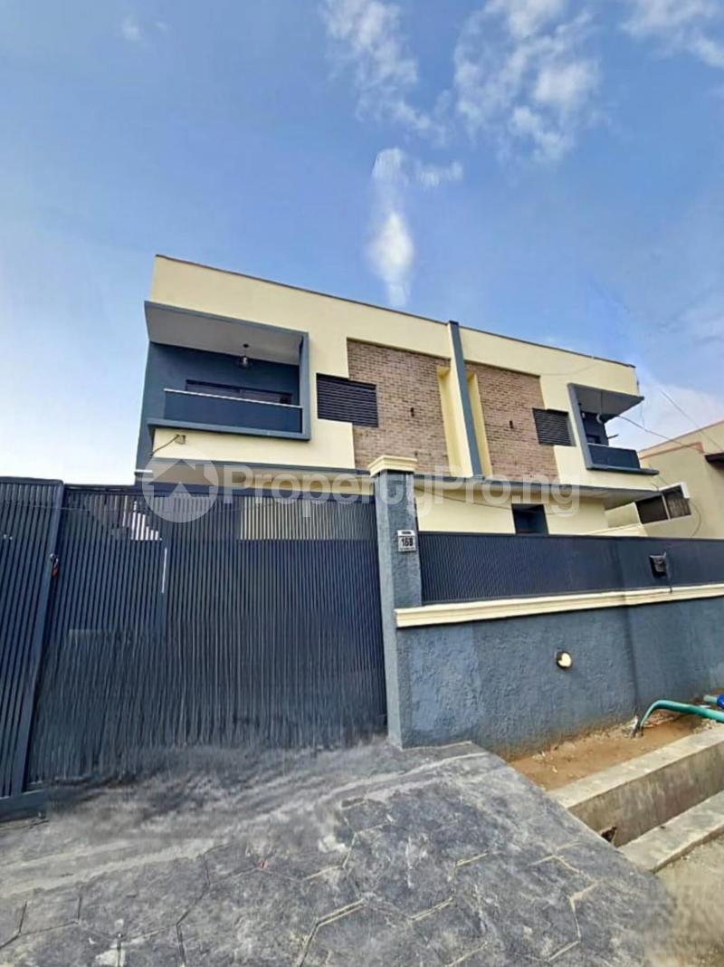 4 bedroom House for sale Maryland Lagos