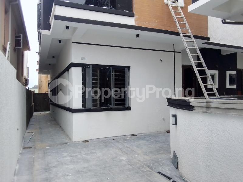 4 bedroom House for sale Bera Estate chevron Lekki Lagos