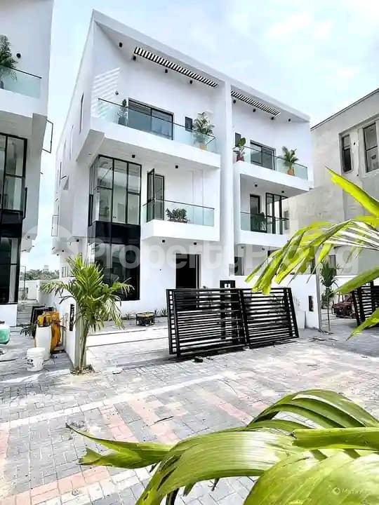 4 bedroom House for sale orchid Lekki Lagos