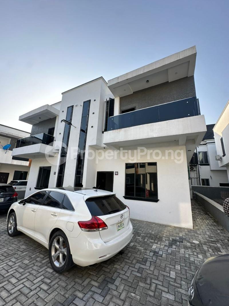 4 bedroom House for rent Ikota Lekki Lagos