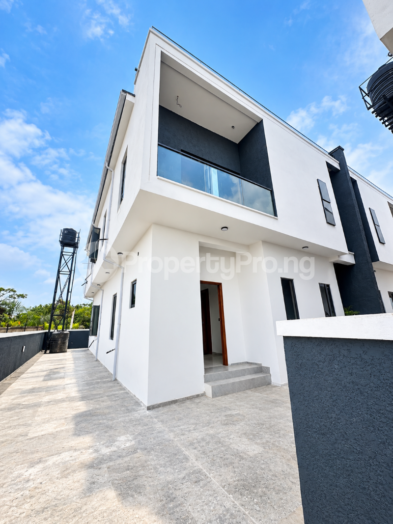 4 bedroom House for sale Sangotedo Ajah Lagos
