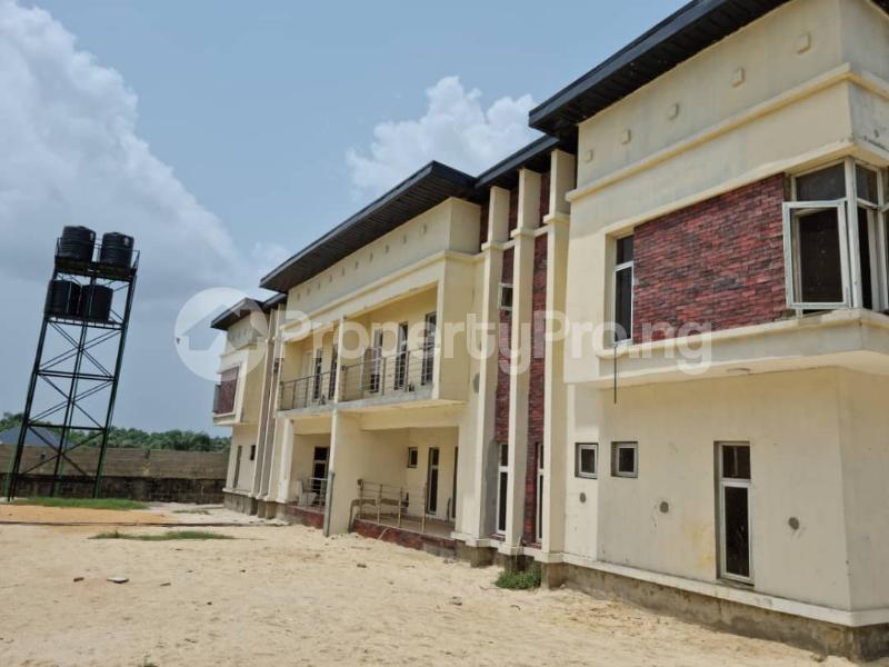 4 bedroom House for sale Lekki Lagos