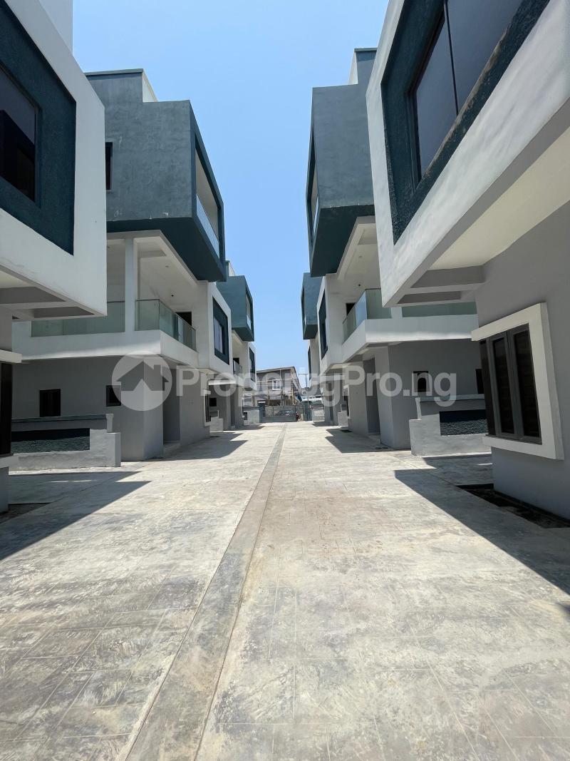 4 bedroom House for sale orchid Lekki Lagos