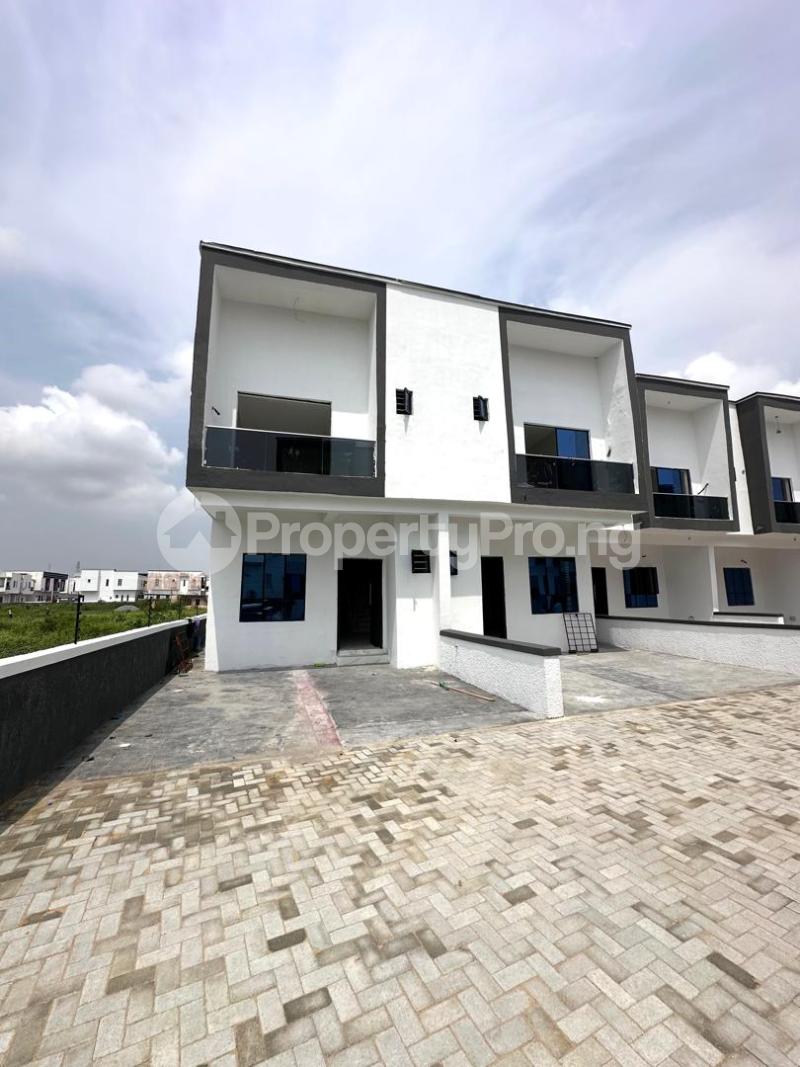 4 bedroom House for sale Abraham adesanya estate Ajah Lagos