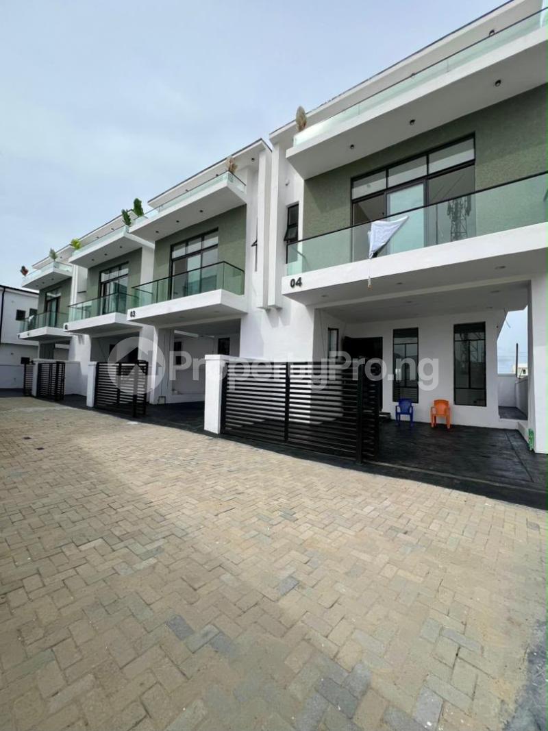 4 bedroom House for sale Ikota Lekki Lagos