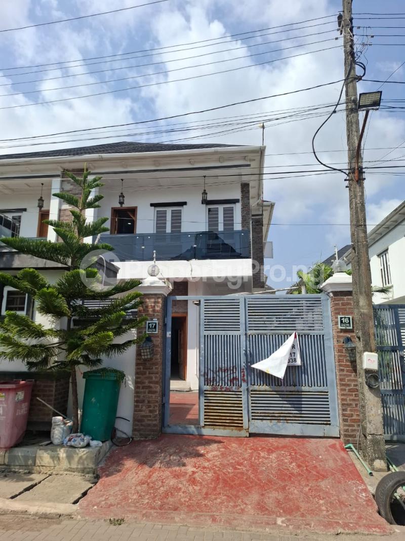 4 bedroom House for sale  Osapa london Lekki Lagos