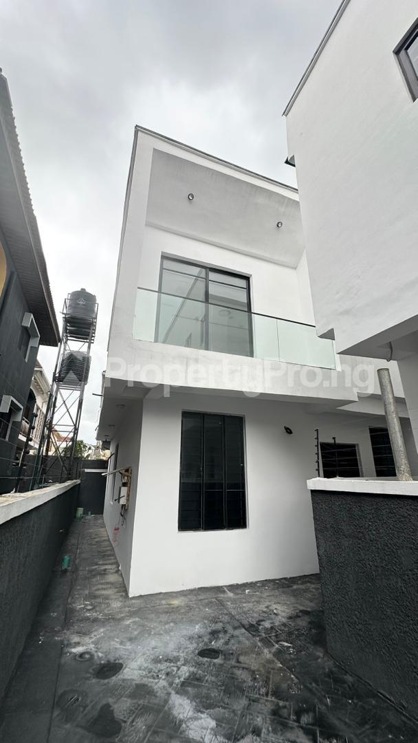 4 bedroom House for sale Chevron Lekki Lagos