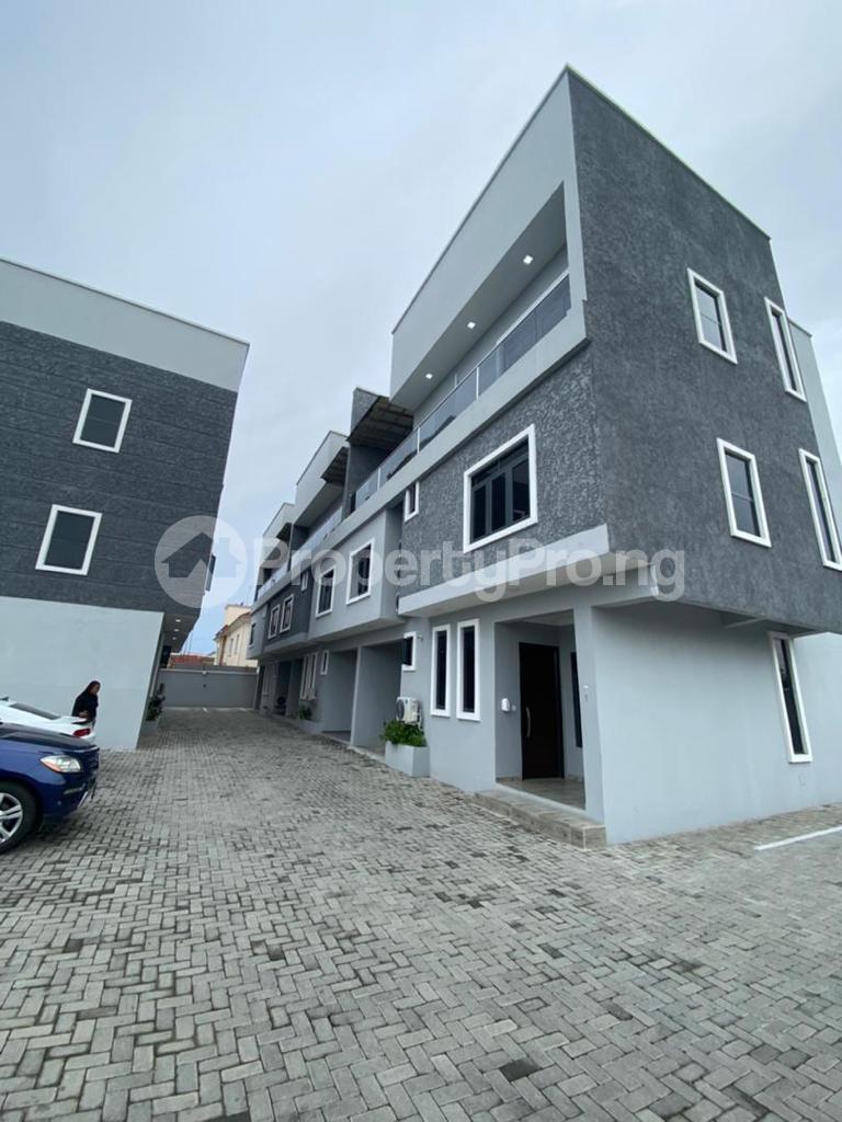 4 bedroom House for sale ONIRU Victoria Island Lagos