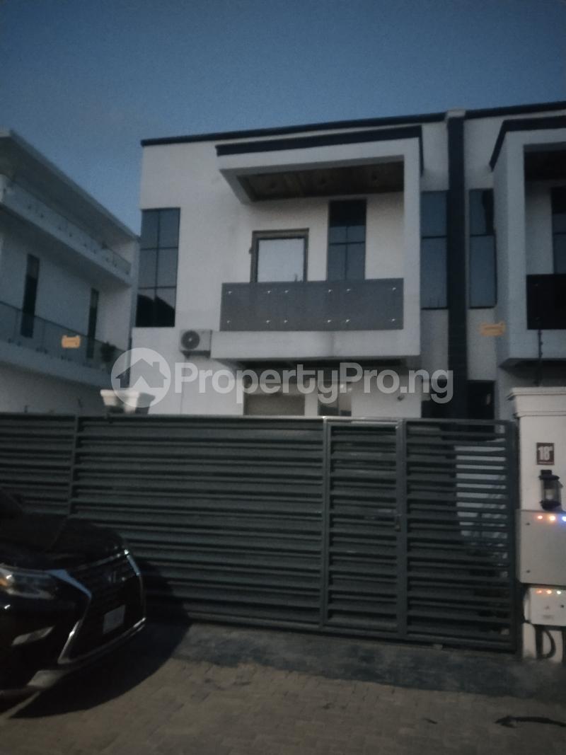 4 bedroom House for sale Chevron Chevron Lekki Lagos