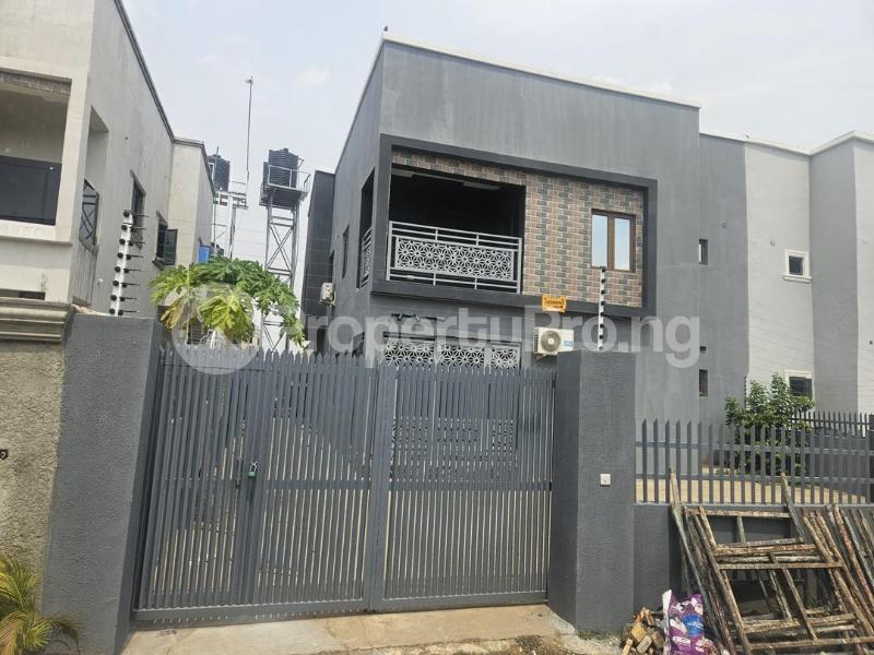 4 bedroom House for rent An Estate Along Jedo Road Lugbe Abuja