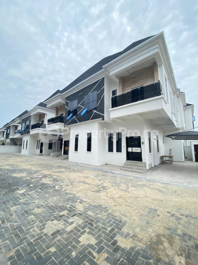 4 bedroom House for sale Orchid Road chevron Lekki Lagos
