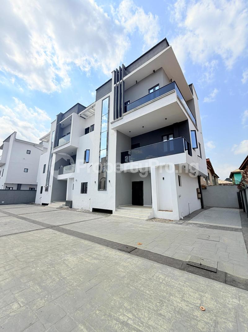 4 bedroom House for sale Magodo Gra 1 Magodo Kosofe/Ikosi Lagos