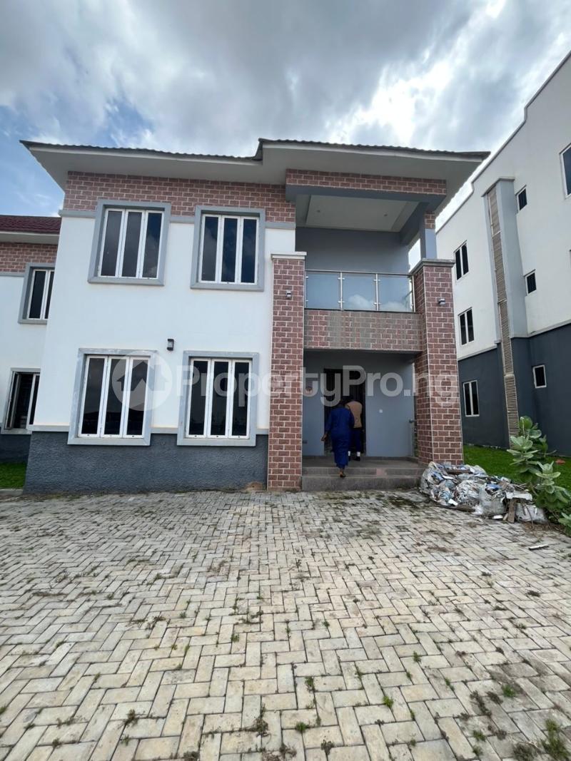 4 bedroom House for rent Apo Abuja
