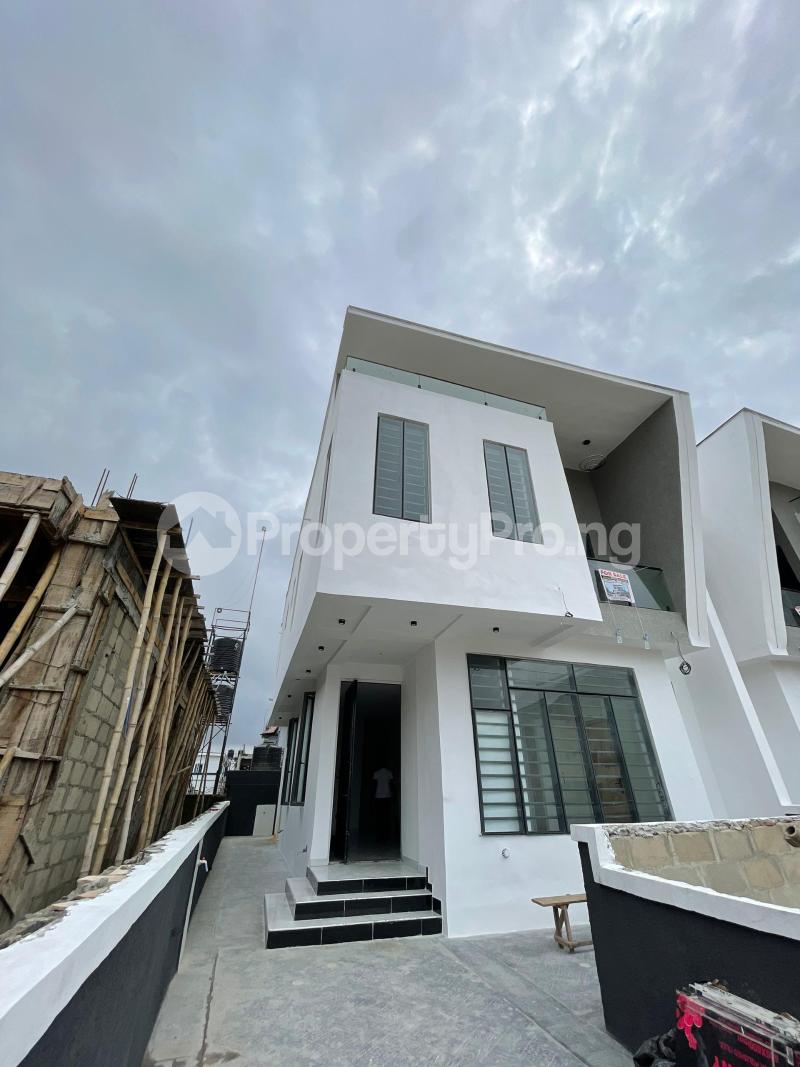 4 bedroom House for sale Off Ogombo Road, Sangotedo Ajah Lagos