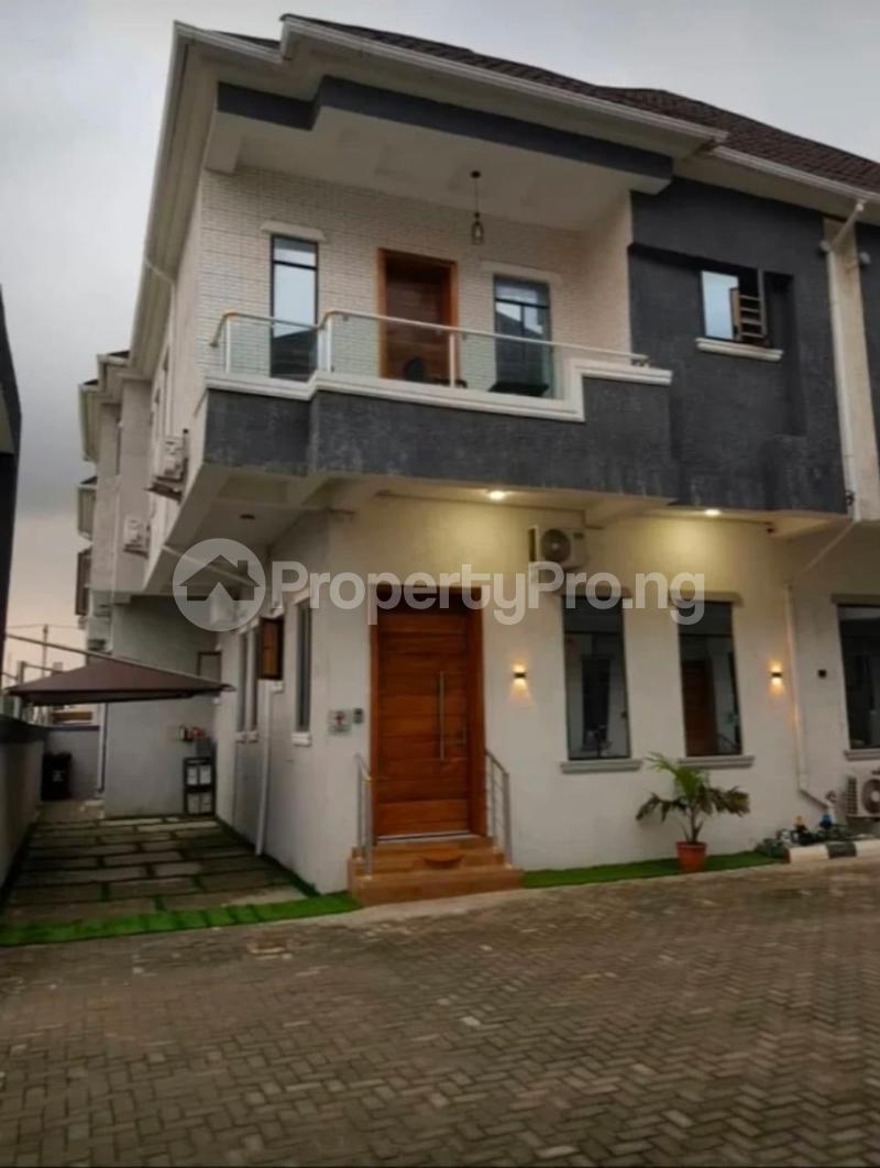 4 bedroom House for rent Opposite Ikota, Gra Ikota Lekki Lagos
