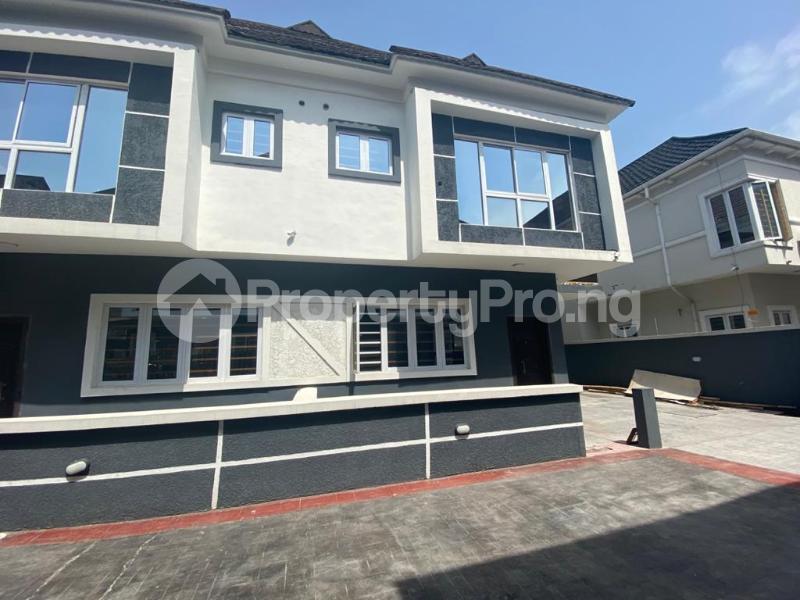 4 bedroom House for sale   chevron Lekki Lagos