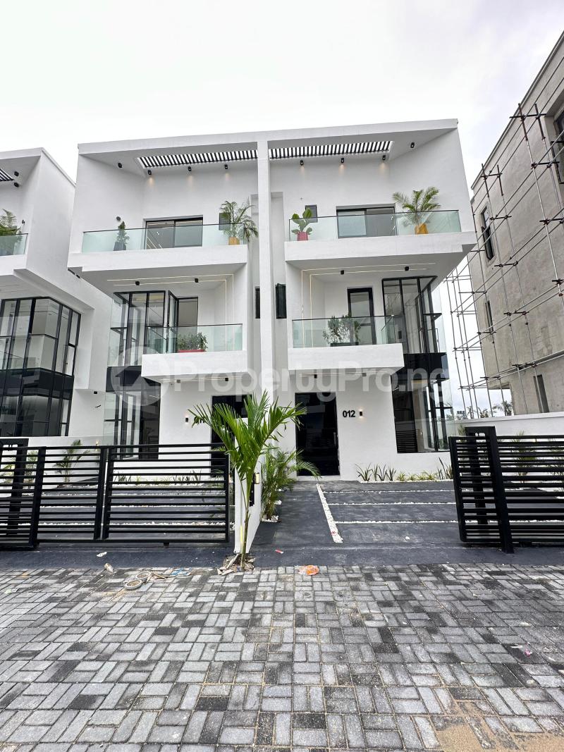 4 bedroom House for sale orchid Lekki Lagos