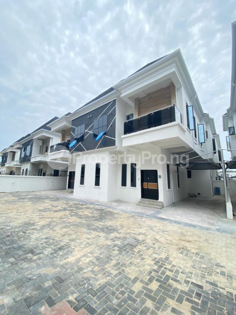 4 bedroom House for sale Orchid Road Lekki Lagos