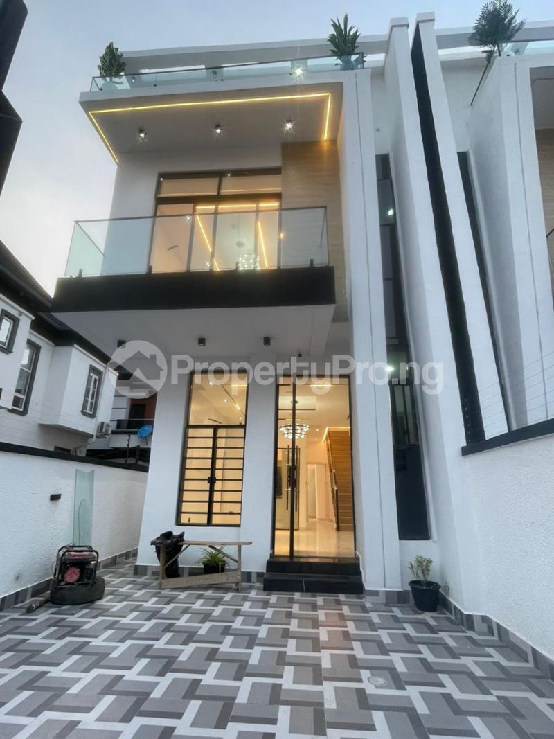4 bedroom House for sale Chevron Lekki Lagos