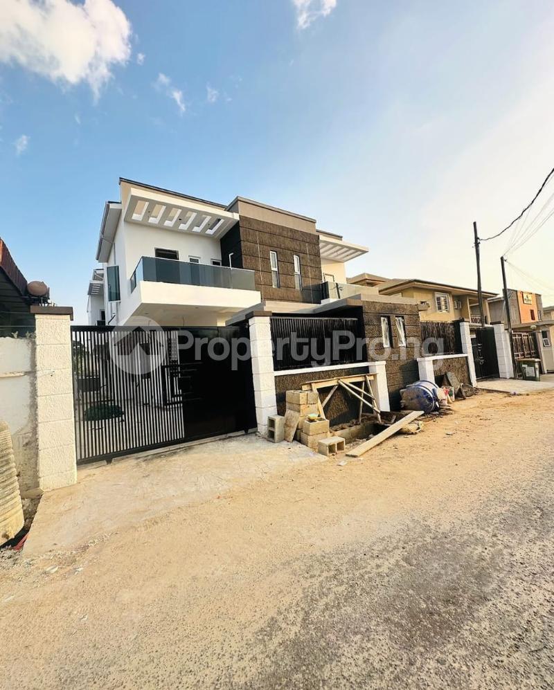 4 bedroom House for sale Adeniyi Jones Ikeja Lagos
