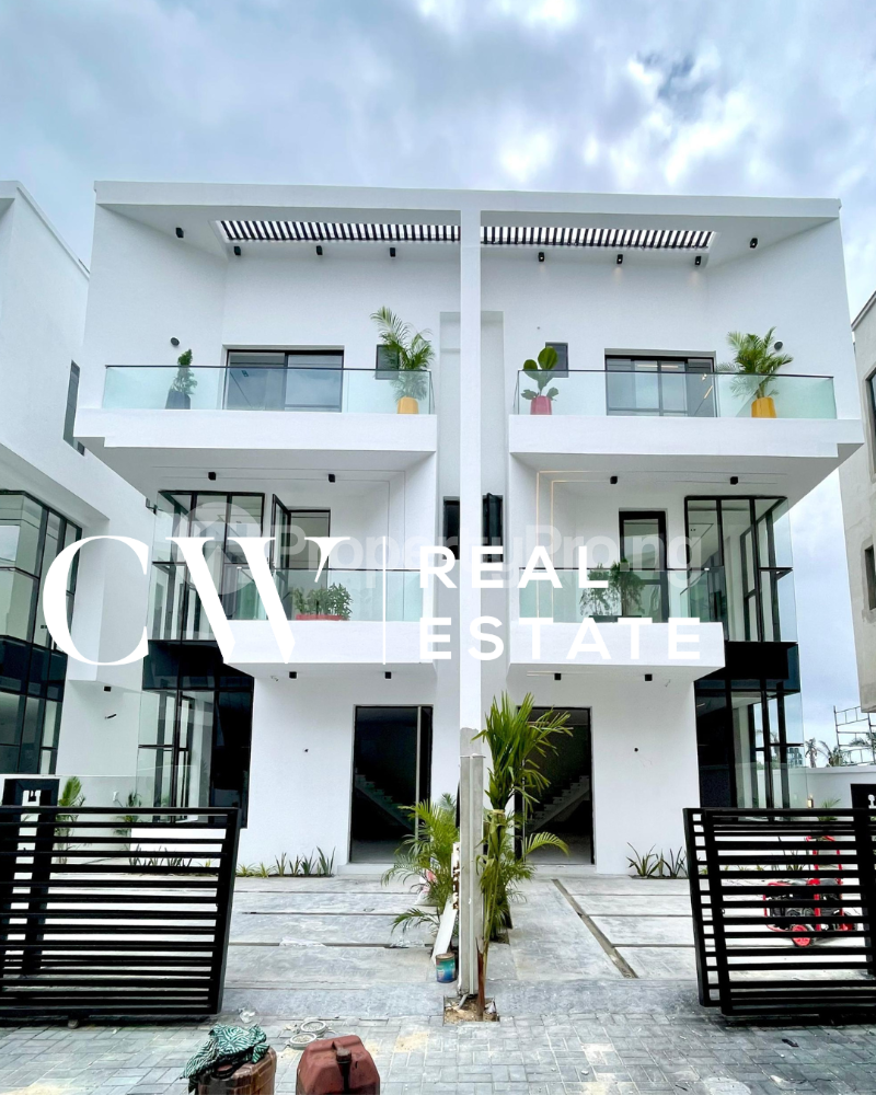 4 bedroom House for sale Lekki Lagos
