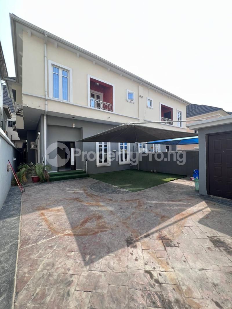 4 bedroom House for rent Ikota Lekki Lagos