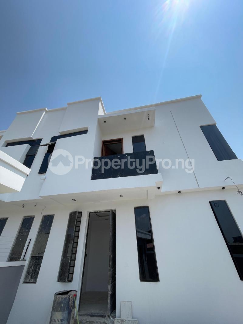 4 bedroom House for sale orchid Lekki Lagos