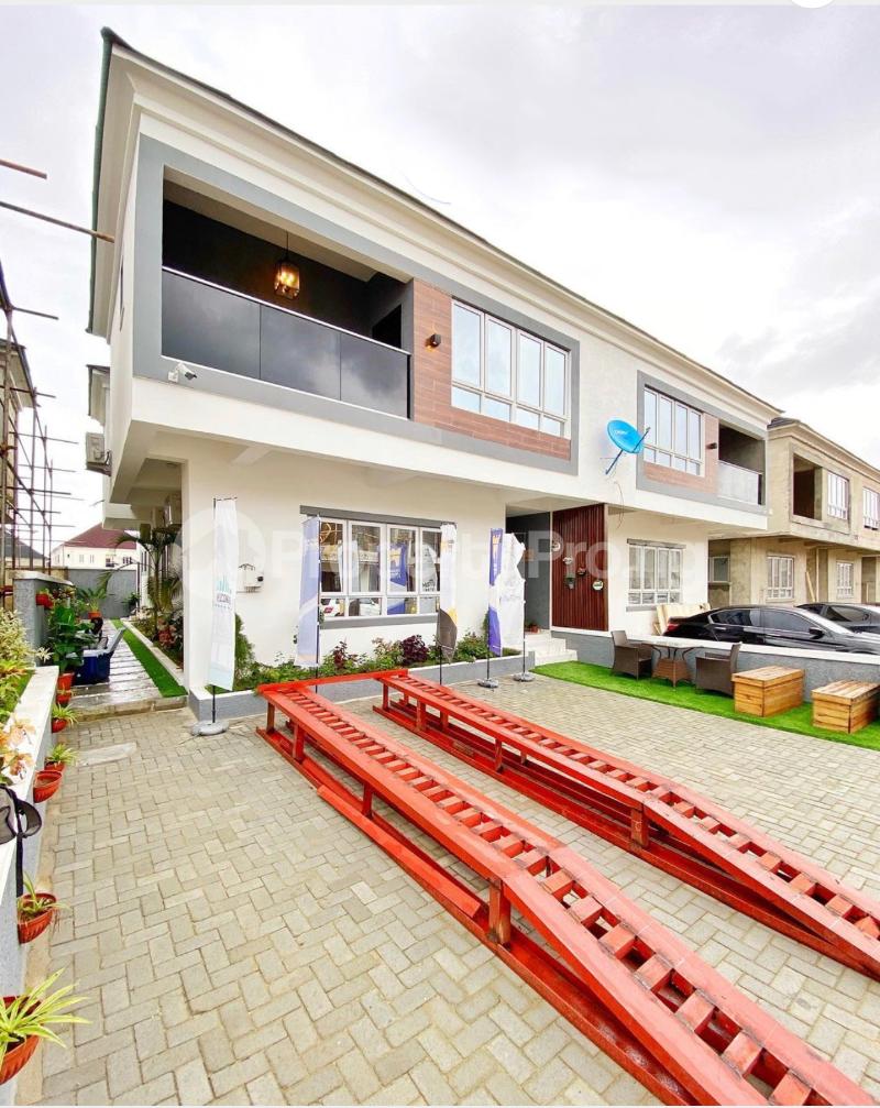 4 bedroom House for sale VGC Lekki Lagos