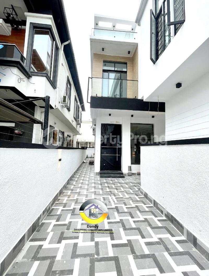 4 bedroom House for sale orchid Lekki Lagos