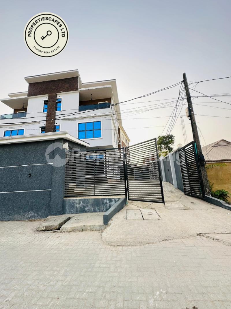 4 bedroom House for sale Anthony Maryland Lagos
