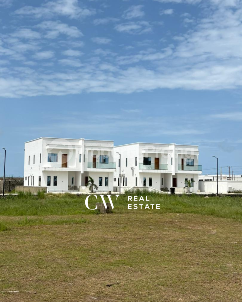 4 bedroom House for sale Lekki Lagos