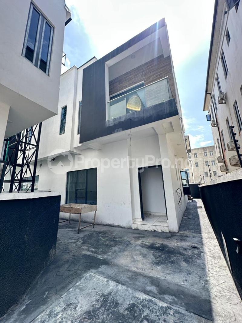 4 bedroom House for sale VGC Lekki Lagos