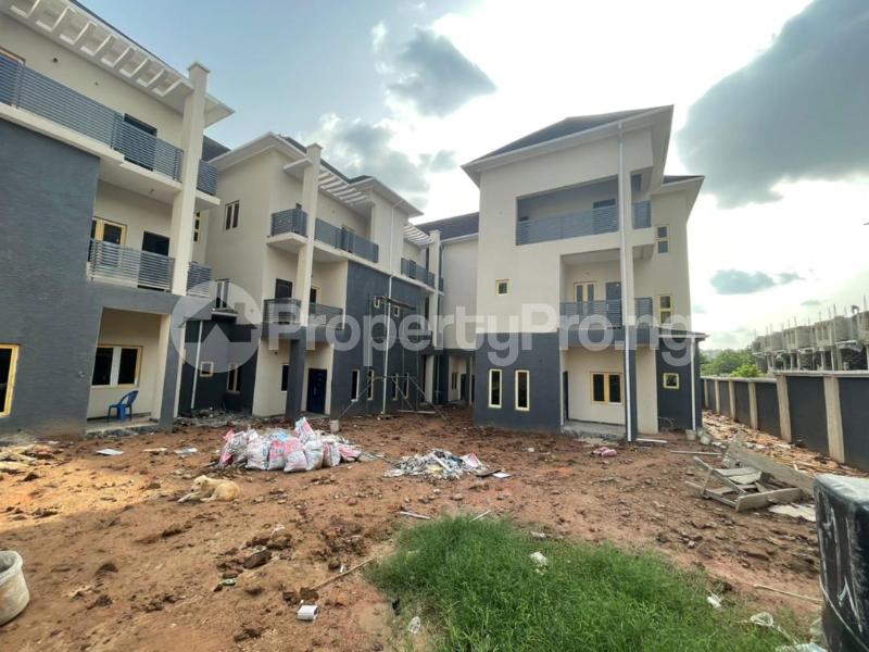 4 bedroom House for sale Guzape Abuja