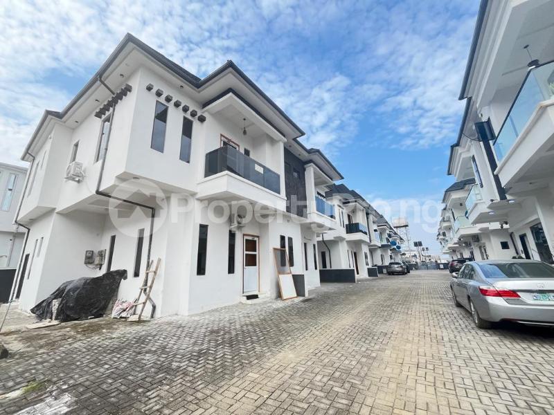 4 bedroom House for sale Lekki Ikota Lekki Lagos