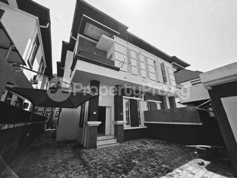 4 bedroom House for rent Estate Chevron Lekki Lagos