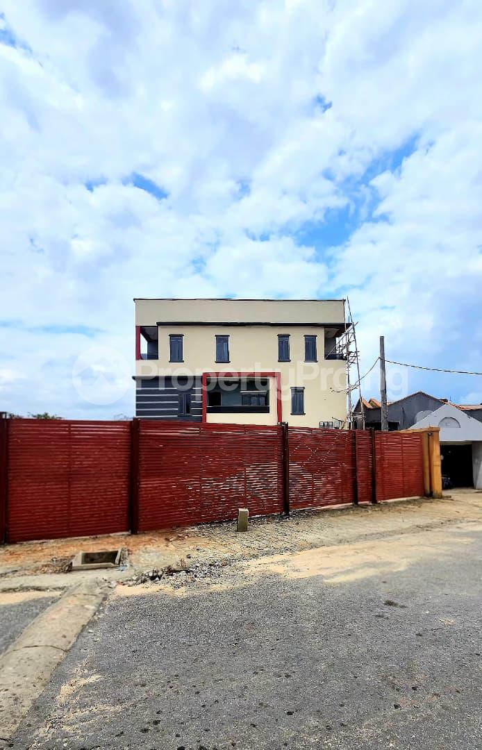 4 bedroom House for sale Mende Maryland Lagos