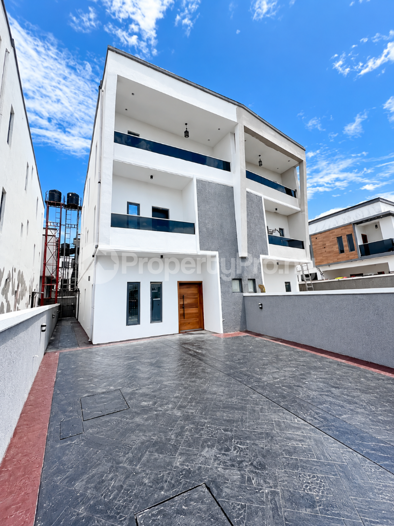 4 bedroom House for sale Orchid Lekki Lagos