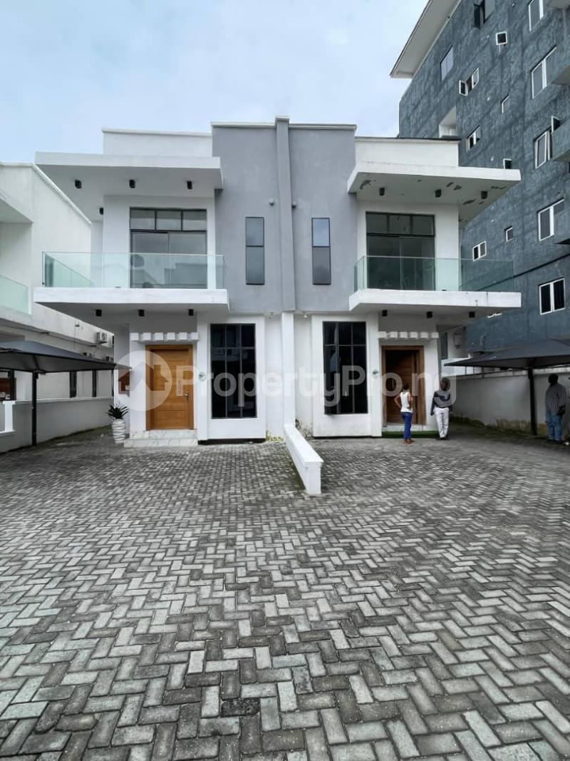 4 bedroom House for sale Osapa london Lekki Lagos