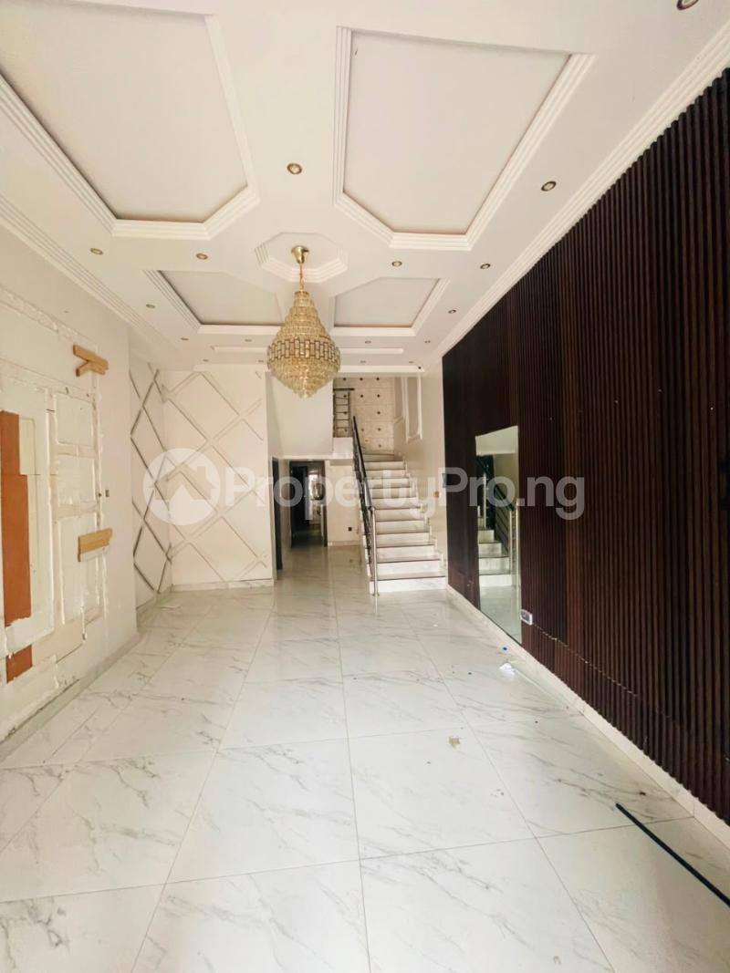 4 bedroom House for rent Ikota Lekki Lagos